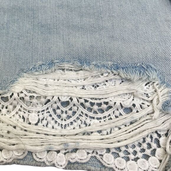 American Eagle Womens Blue Light Wash High Rise Distressed Mom Shorts - Picture 3 of 4